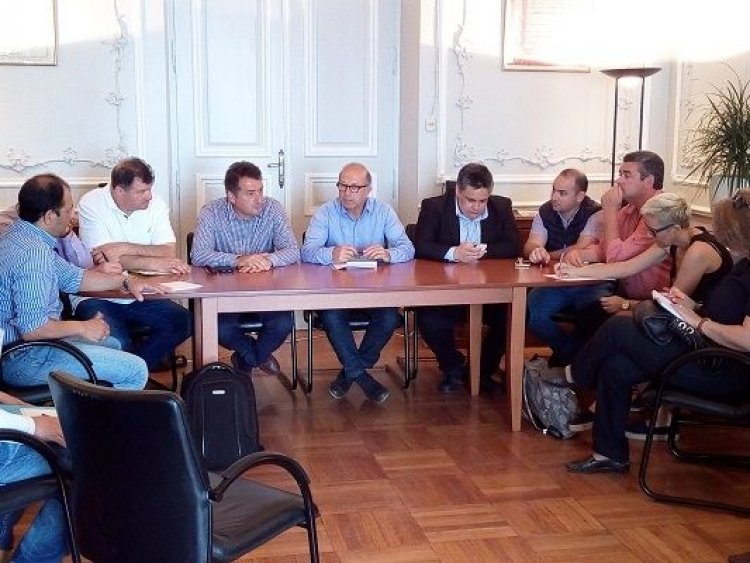 Πολύωρη Περιφερειακή σύσκεψη υπό τον Λεονταρίτη για το λιμάνι του Γαυρίου