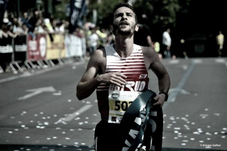 Πρώτος Πανελληνιονίκης με νέο ατομικό ρεκόρ στα 10.000 μέτρα ο Χρήστος Καλλίας