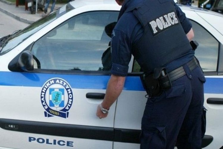 Μύκονος: Συνελήφθη αλλοδαπός σε βάρος του οποίου εκκρεμούσε διεθνές ένταλμα σύλληψης