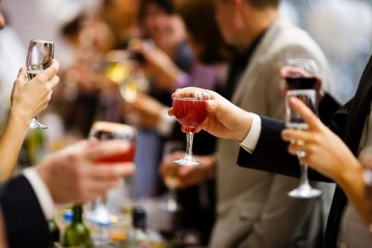 Πόσο βλάπτουν τα αλκοολούχα ποτά την υγεία