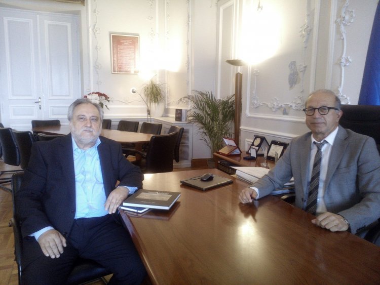 "Απογείωση" συνεργασίας με την Sky Express -Συνάντηση Αντιπεριφερειάρχη Κυκλάδων με τον Πρόεδρο του Δ.Σ. κ. Θεόδωρο Κροκίδα.