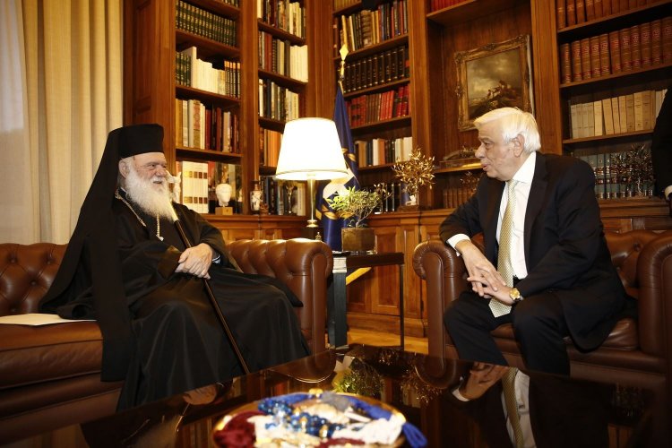 Ο Πρόεδρος της Δημοκρατίας και ο Αρχιεπίσκοπος στον εορτασμό των Θεοφανείων στη Σύρο - Πρόσκληση και πρόγραμμα