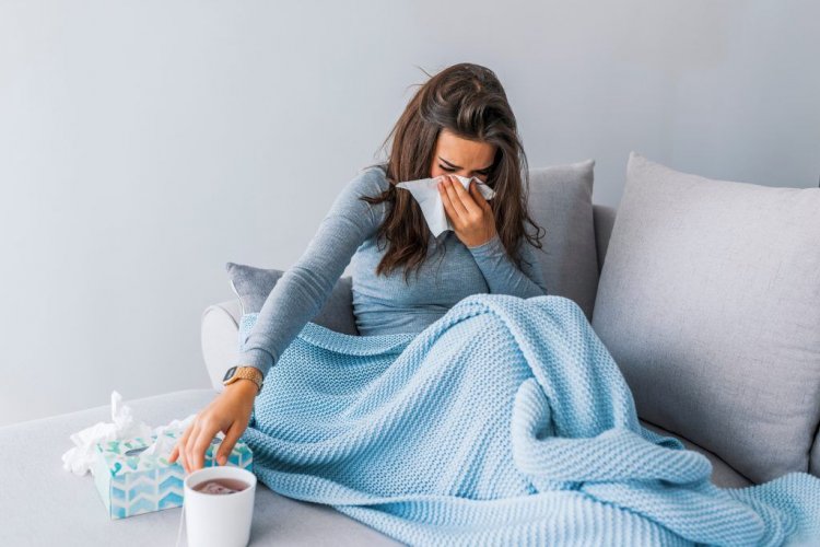 Ενημέρωση ΠΝΑΙ: Σαρώνει το επιδημικό «κύμα» της εποχικής γρίπης