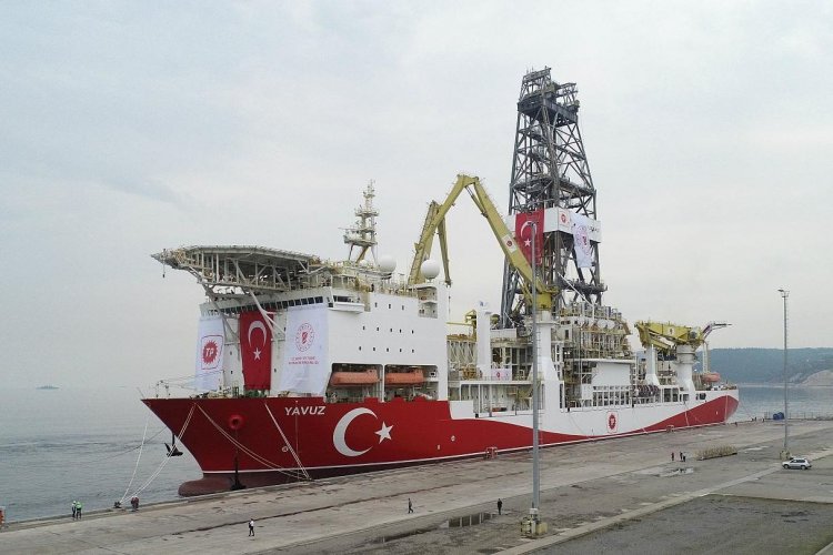 Δεύτερο πλωτό Τουρκικό γεωτρύπανο το "Yavuz", πλέει για την Κυπριακή ΑΟΖ, συνοδευόμενο από δύο Τουρκικές φρεγάτες