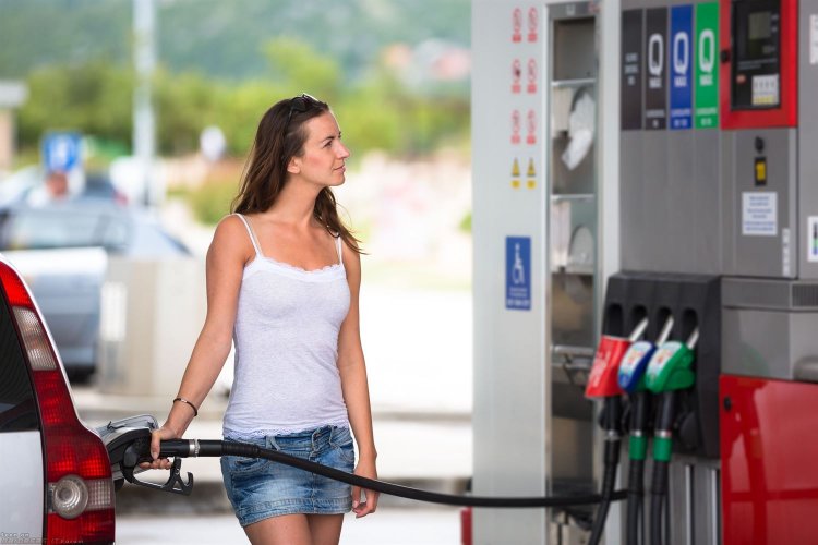 Ανακοίνωσαν αύξηση μέχρι 5% στην τιμή της βενζίνης από την Τρίτη