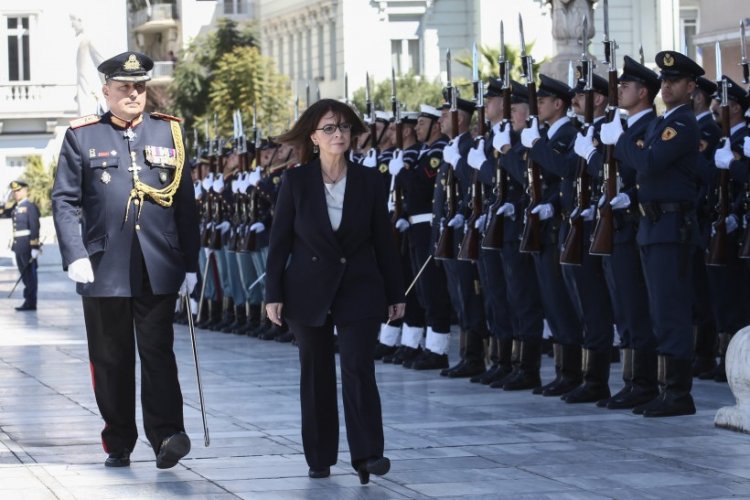 Κατερίνα Σακελλαροπούλου: Ορκίστηκε η Πρώτη Γυναίκα Πρόεδρος της Δημοκρατίας [Video]