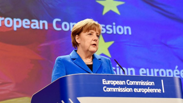 EU - DW: «Μεγάλη τύχη» για την Ελλάδα η γερμανική προεδρία