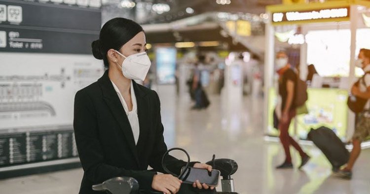 Coronavirus in Italy: Υποχρεωτική η χρήση μάσκας σε κλειστούς χώρους μέχρι τις 15 Αυγούστου