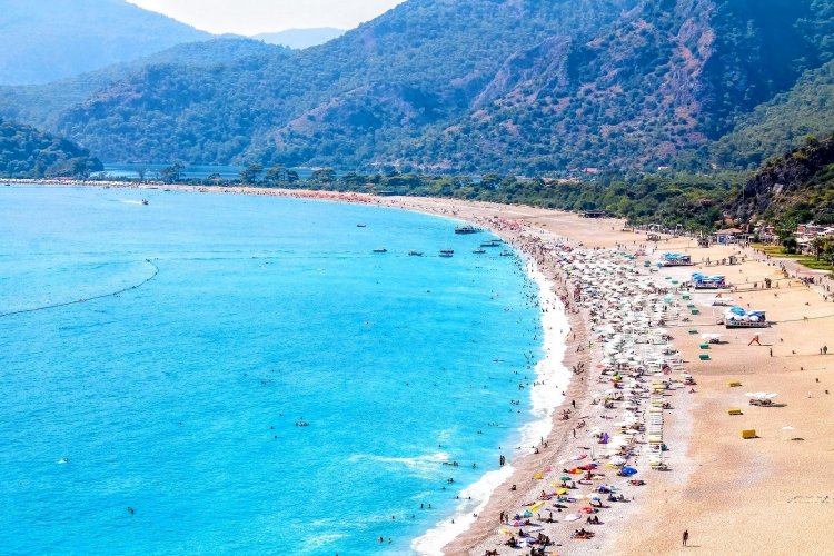 Reopening Tourism: Μερική άρση της ταξιδιωτικής οδηγίας για τη Τουρκία