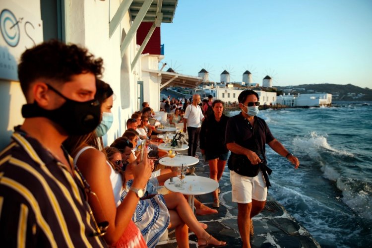 Coronavirus in Mykonos: 4 Παραβάσεις για μη χρήση μάσκας στη Μύκονο απο ελέγχους για μη διάδοση Κορωνοϊού
