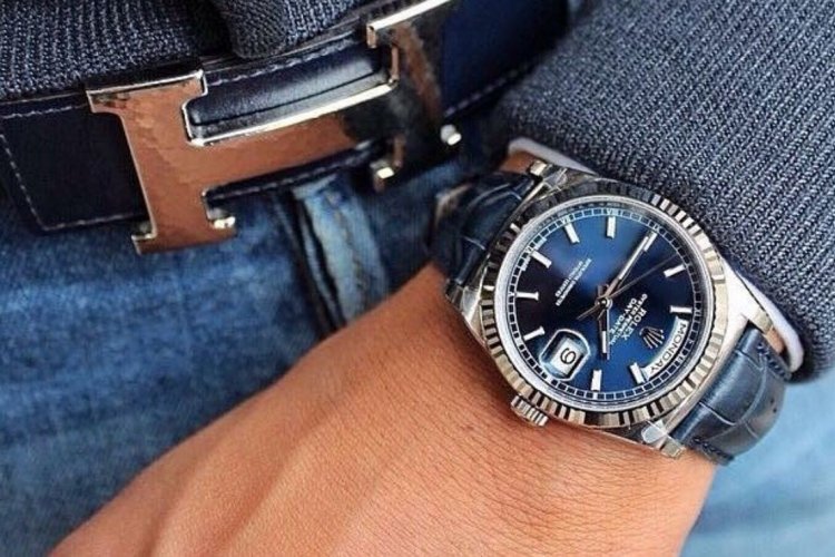 Mykonos: Η συμμορία των Rolex χτύπησε και πάλι στη Μύκονο!! Άρπαξαν ρολόι….. 35.000 ευρώ από Βρετανό!!