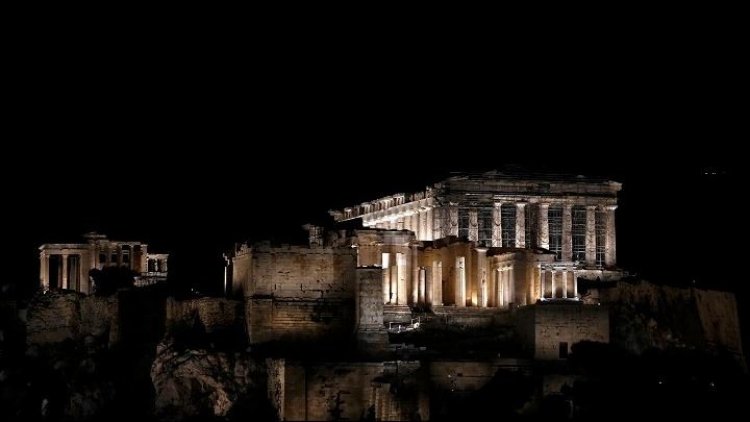 The new lighting of the Acropolis: Πιο λαμπερή από ποτέ η Ακρόπολη (video)