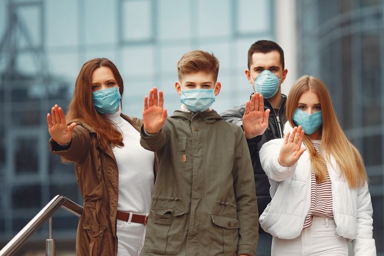 Coronavirus Pandemic: Πρόβλεψη - σοκ για 4000 κρούσματα την ημέρα