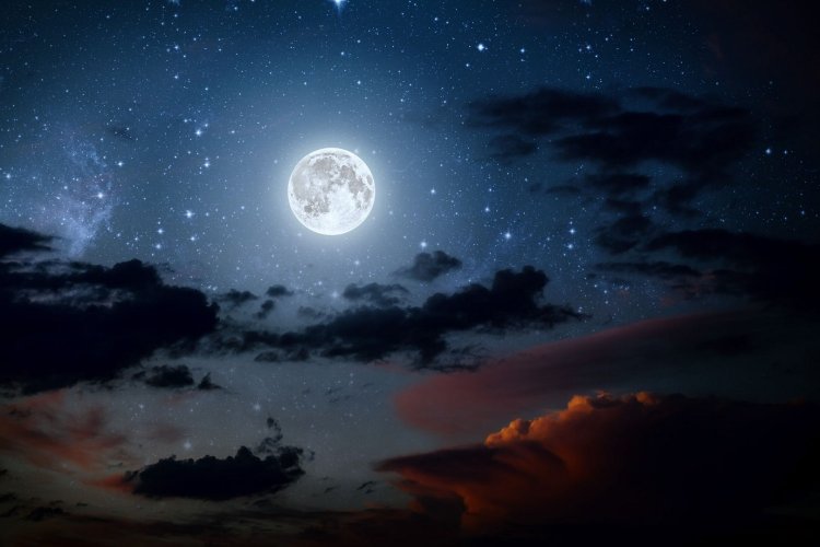 The Full Blue Moon: Το Σάββατο το Θλιμμένο ή Μπλε Φεγγάρι!! Η 2η πανσέληνος Οκτωβρίου!! Γιατί η αυριανή πανσέληνος είναι τόσο ιδιαίτερη!!