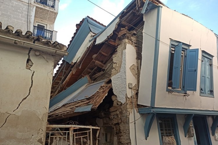 Earthquake rocks Samos: 19 οι τραυματίες από τον σεισμό, ένας 14χρονος και μία 63χρονη μεταφέρθηκαν σε νοσοκομεία της Αθήνας