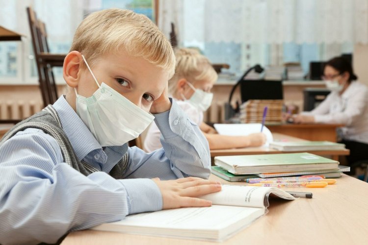 Anti-coronavirus measures - Κεραμέως: Δεν υπάρχει εισήγηση για να κλείσουν τα δημοτικά σχολεία