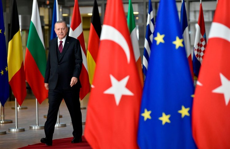 EU leaders’ summit: Ποιους Ευρωπαίους ηγέτες έχει «δεμένους» ο Ερντογάν – Όλο το παρασκήνιο πίσω από τις κλειστές πόρτες
