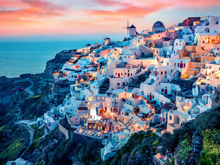 The Trazees Awards 2020: Η Ελλάδα αναδείχθηκε για πρώτη φορά αγαπημένος τουριστικός προορισμός στα αμερικανικά βραβεία Global Traveller