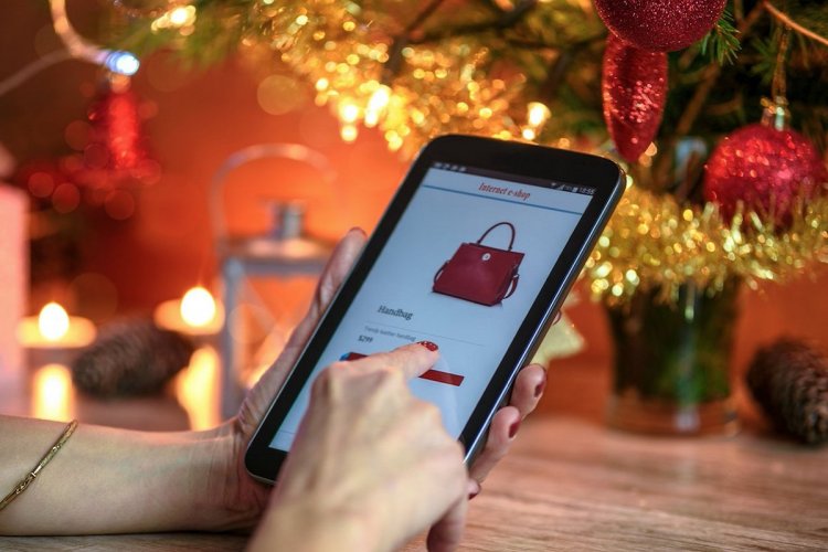 Consumer protection: Επτά συμβουλές για ασφαλείς ηλεκτρονικές αγορές τα Χριστούγεννα!! Τι να προσέξετε!!