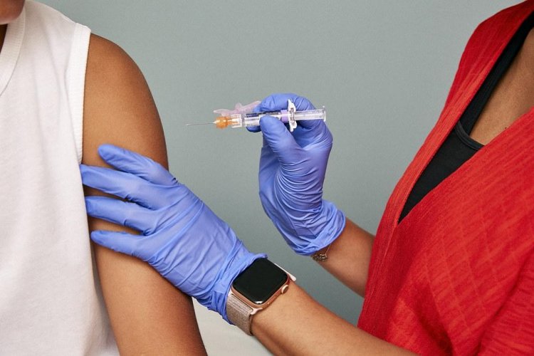 Coronavirus Vaccination-Λινού: Στα μέσα Φθινοπώρου θα έχουμε την ανοσία της αγέλης!!