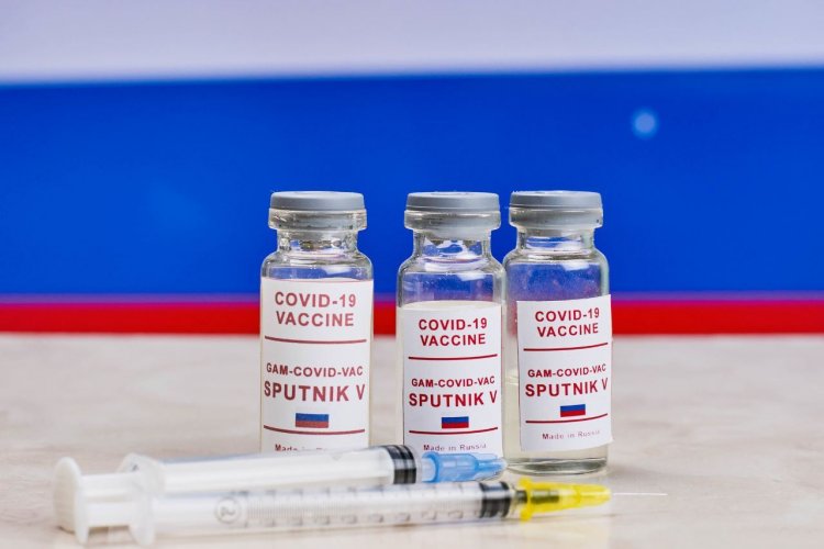 Sputnik V Covid-19 vaccine: Μπορούμε να δώσουμε στην Ευρωπαϊκή Ενωση 100 εκατ. δόσεις εμβολίου Sputnik V