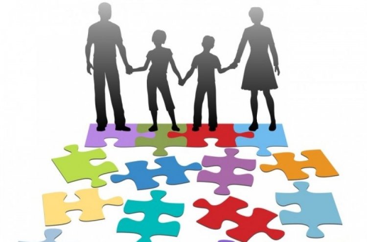 Reform of family law: Ερωτήσεις-απαντήσεις του υπ. Δικαιοσύνης για τη μεταρρύθμιση του Οικογενειακού Δικαίου αναφορικά με τις σχέσεις γονέων και τέκνων