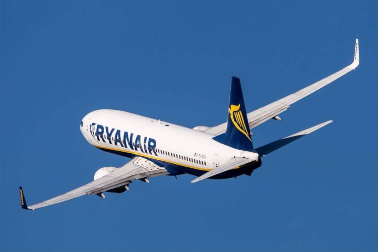Ryanair summer flights: Νέο θερινό πρόγραμμα πτήσεων σε Μύκονο, Ρόδο και Σκιάθο