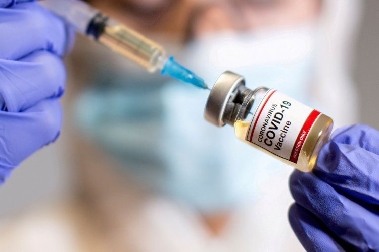 Covid-19 Vaccination: Αυτές οι ευπαθείς ομάδες έχουν προτεραιότητα Εμβολιασμού - Πότε ανοίγει η πλατφόρμα [Έγγραφο]
