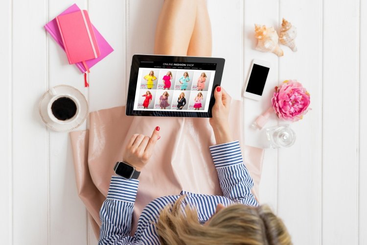 Online shopping: Τι πρέπει να προσέχουν οι καταναλωτές, κάνοντας ηλεκτρονικές αγορές μέσω social media!!