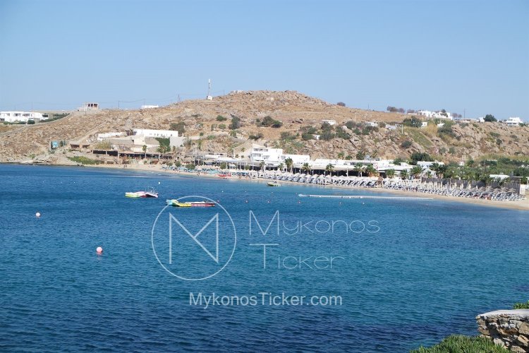 Working from HOLIDAY: Βρετανοί θα συνδυάσουν φέτος διακοπές στα ελληνικά νησιά με εργασία εξ αποστάσεως