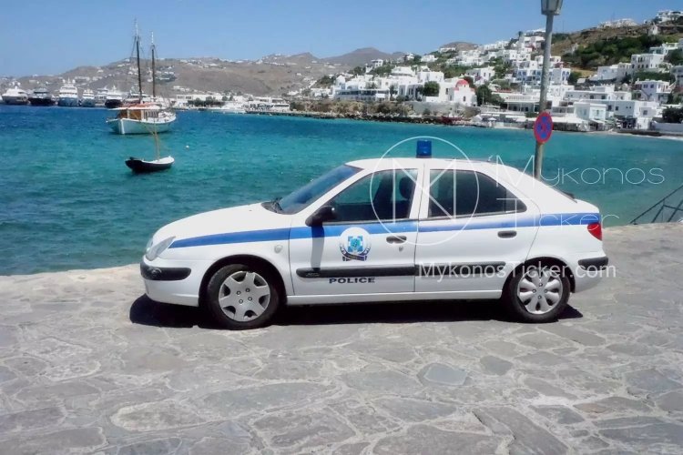 Mykonos Arrest: Σύλληψη για παράνομη κατάληψη αιγιαλού στην Μύκονο