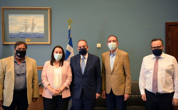 Mayor of Syros: Συνάντηση Δήμαρχου Σύρου - Ερμούπολης με Υπουργό Ναυτιλίας και Νησιωτικής Πολιτικής Γιάννη Πλακιωτάκη