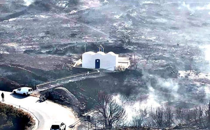 MP Katerina Monogiou: Η αποτελεσματική αντιμετώπιση της πυρκαγιάς απέτρεψε τον κίνδυνο απώλειας ανθρώπινης ζωής