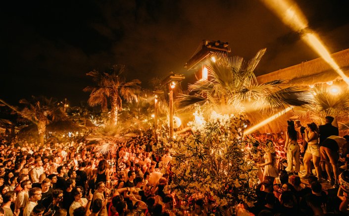 4th wave of Covid-19: Ελεγχοι και μέσω social media!! Φωτογραφίες και Video θα φέρνουν πρόστιμα και λουκέτα!! Στο τραπέζι τοπικά lockdown!!