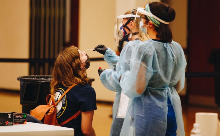 Coronavirus Disease:  Ανησυχία για σχολεία και πανεπιστήμια!! Υποχρεωτικά rapid tests, προτείνει ο Γώγος