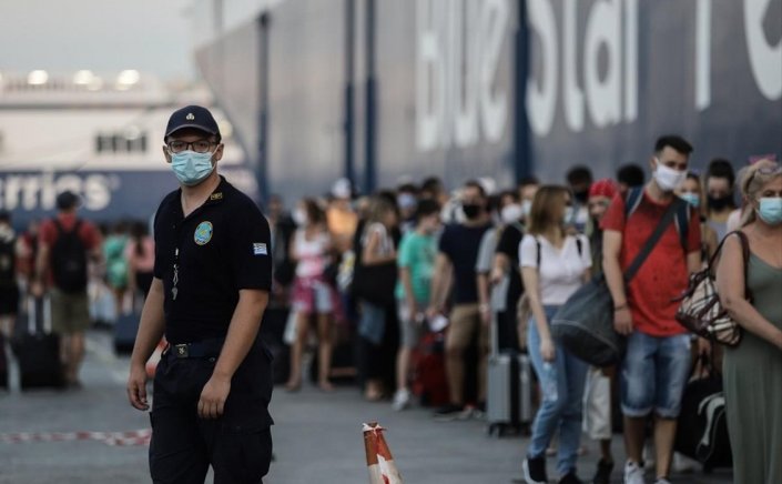 Plakiotakis: «Οι έλεγχοι θα είναι εξονυχιστικοί στα λιμάνια από σήμερα»