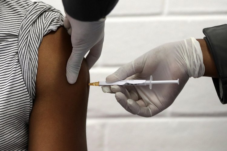 Covid-19 Vaccination: Ποιοι θα λάβουν νέα SMS για εμβολιασμό!!