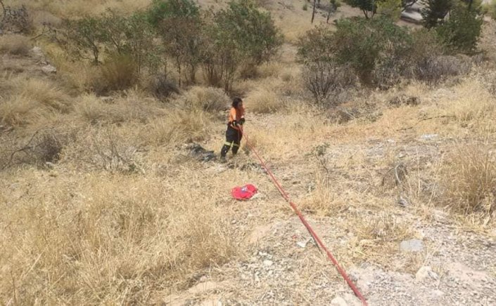 Fire in Attica: Μεγενθυτικός φακός βρέθηκε σε ξερόχορτα στους πρόποδες του Υμηττού