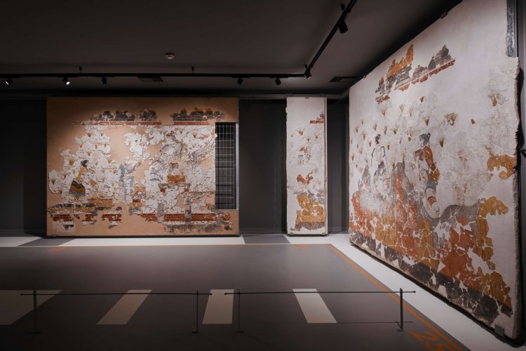 Antiquities of Cyclades: Θηραϊκές τοιχογραφίες - Ο θησαυρός του Προϊστορικού Αιγαίου  [εικόνες]