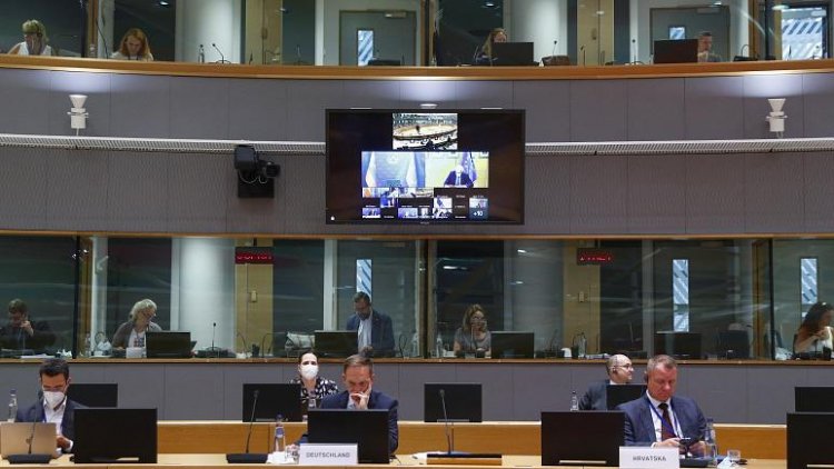 Josep Borrell: Ασφαλής απομάκρυνση από το Αφγανιστάν των υπηκόων της ΕΕ και των Αφγανών - Καταφύγιο στα κράτη της ΕΕ