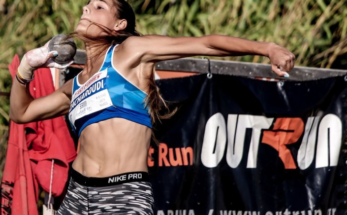 Sifnos Street Shot Put: Ο αγώνας σφαιροβολίας της Σίφνου υπό την αιγίδα και του Υπουργείου Νησιωτικής Πολιτικής