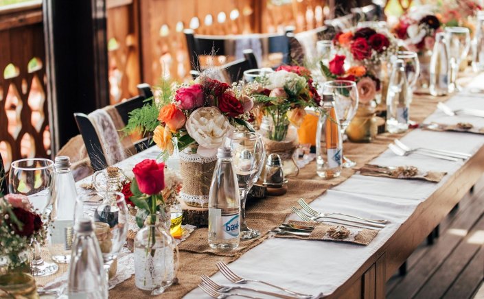 Covid-19 Curbs: Σκέψεις για είσοδο σε κλειστούς χώρους Εστίασης με Πιστοποιητικό Εμβολιασμού και Ταυτότητα