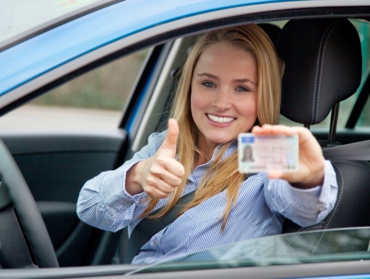 Driver's License: Πώς μπορούμε να έχουμε το δίπλωμα στο κινητό μας [Video]