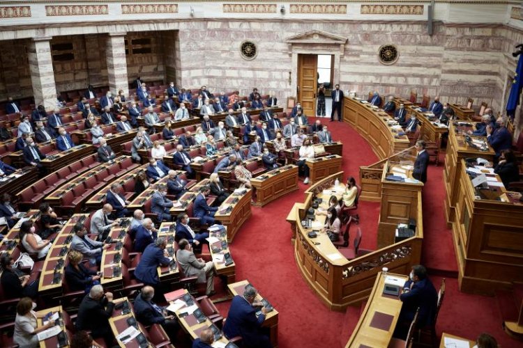 Parliament: Κατά πλειοψηφία ψηφίσθηκε το ν/σ του Υπουργείου Εργασίας για το νέο ταμείο επικουρικής ασφάλισης