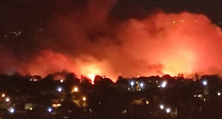 Fire in Nea Makri:  Φωτιά στη Νέα Μάκρη - Εντολή στους κατοίκους να εκκενώσουν τα σπίτια τους σε Λιβίσι και Αγιο Ευφραίμ