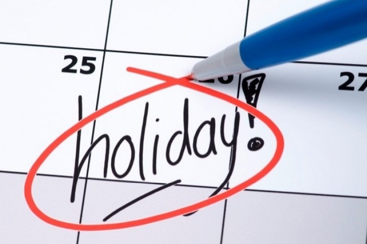 Public Holidays: Αυξάνονται οι υποχρεωτικές αργίες