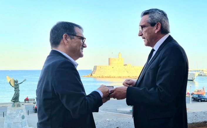 U.S. Congressman Gus Bilirakis: Κάθε σκέψη ή ενέργεια επιβουλής κάθε σπιθαμής ελληνικής γης, θα βρει απέναντί της και τις ΗΠΑ