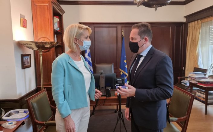 MP Katerina Monogiou: Οι συνεχείς προσπάθειες της Κατερίνας Μονογυιού για το πρόγραμμα «Αντώνης Τρίτσης» εξασφαλίζουν χρηματοδοτήσεις για έργα στις Κυκλάδες