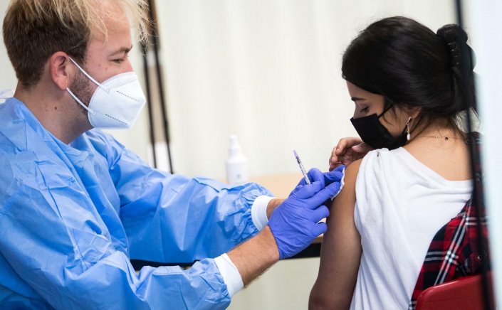 Covid Vaccination-Μίνα Γκάγκα: Χάσαμε κι άλλον Ανεμβολίαστο 20άρη από Κορωνοϊό - Σας παρακαλώ, εμβολιαστείτε!!