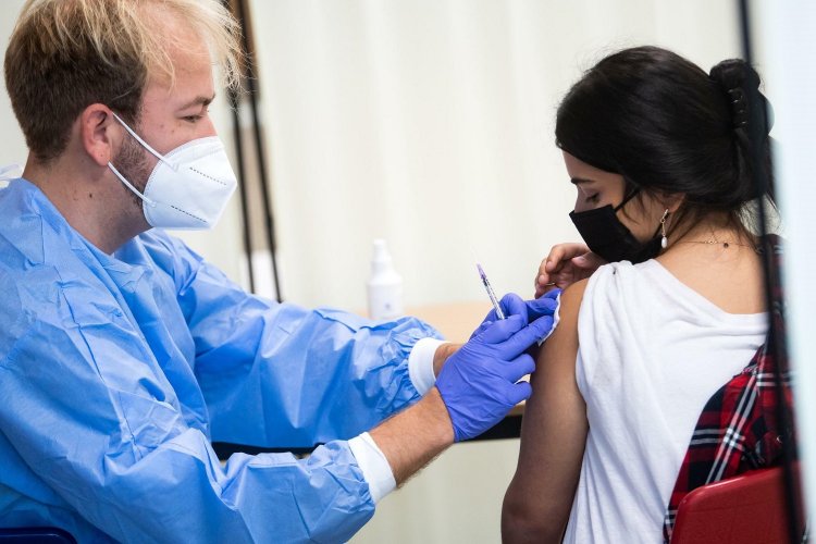 Covid Vaccination-Μίνα Γκάγκα: Χάσαμε κι άλλον Ανεμβολίαστο 20άρη από Κορωνοϊό - Σας παρακαλώ, εμβολιαστείτε!!